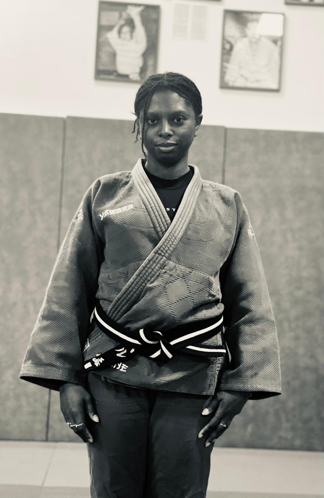 Professeure de judo ceinture noire